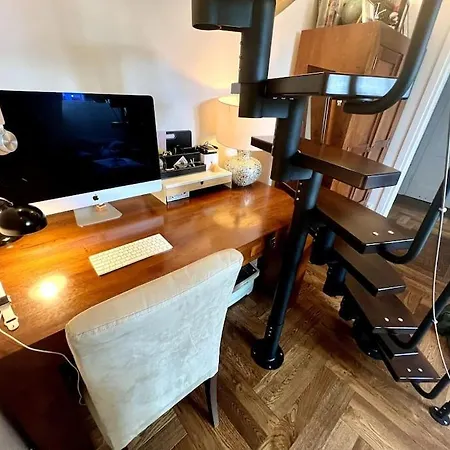 Apartamento Central, Floor *