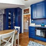 Central, Floor Appartamento Varsavia