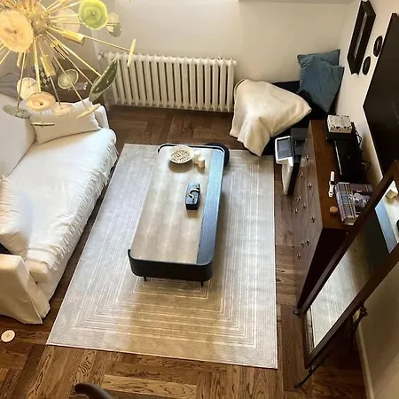 Central, Floor