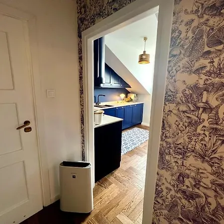 Central, Floor Apartment Warsaw