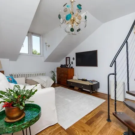 Central, Floor Apartment Warsaw